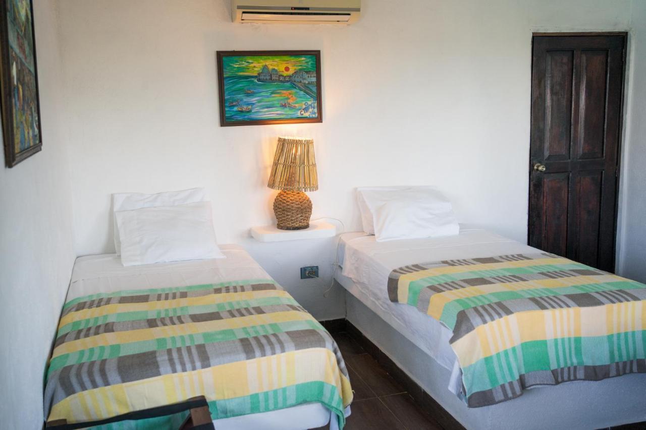 Marbella Eco Lodge Monterrico Exterior photo