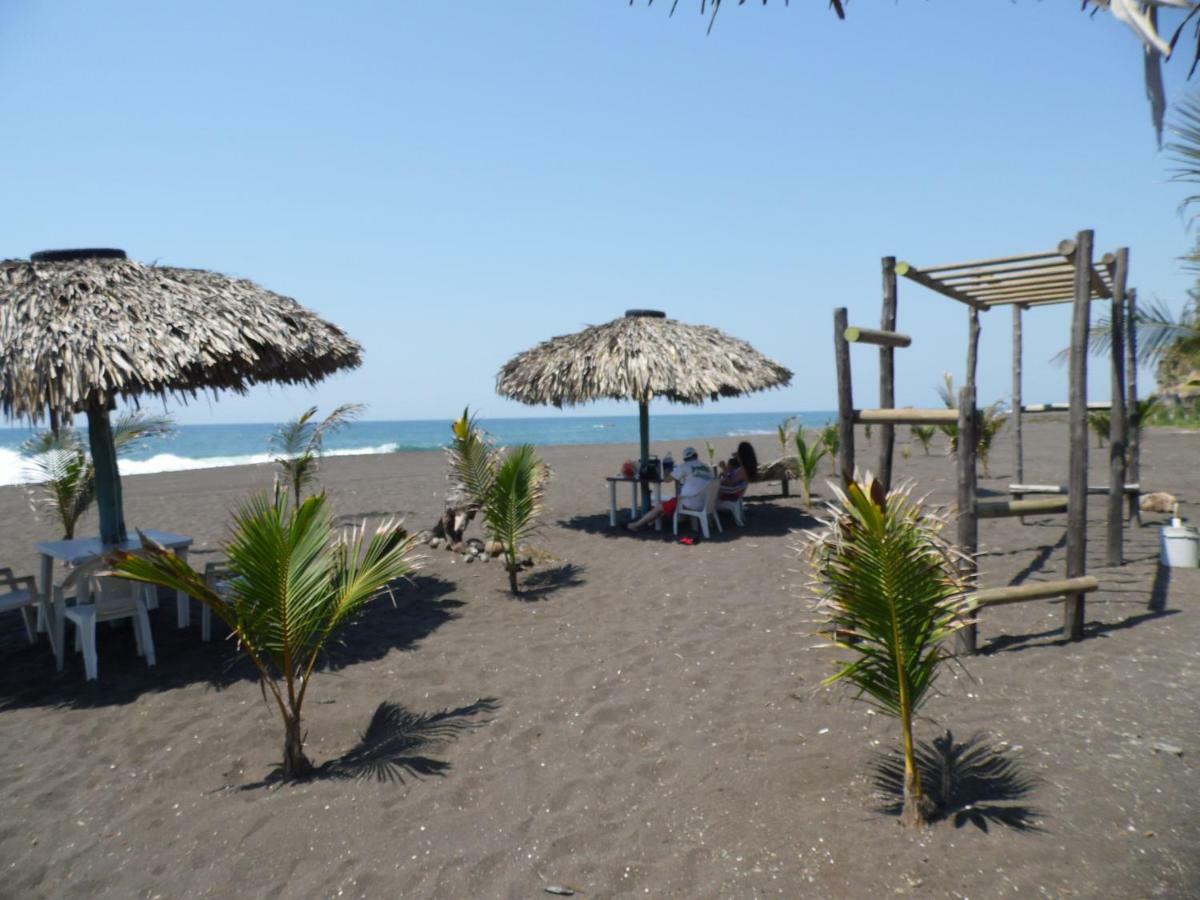 Marbella Eco Lodge Monterrico Exterior photo